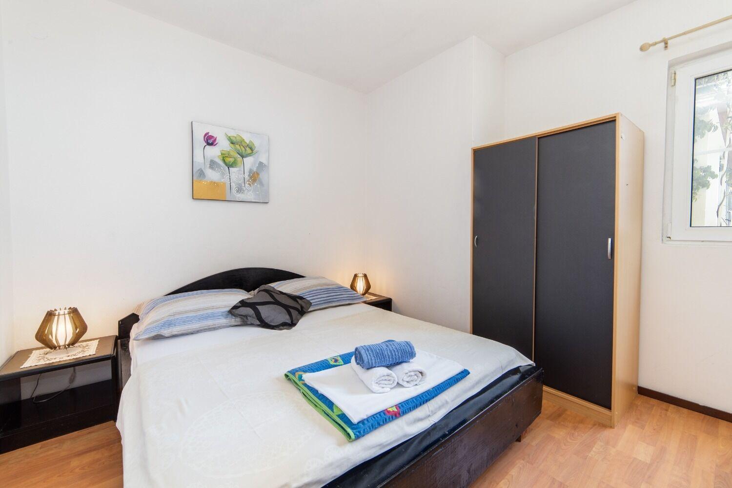 Apartments More Brist